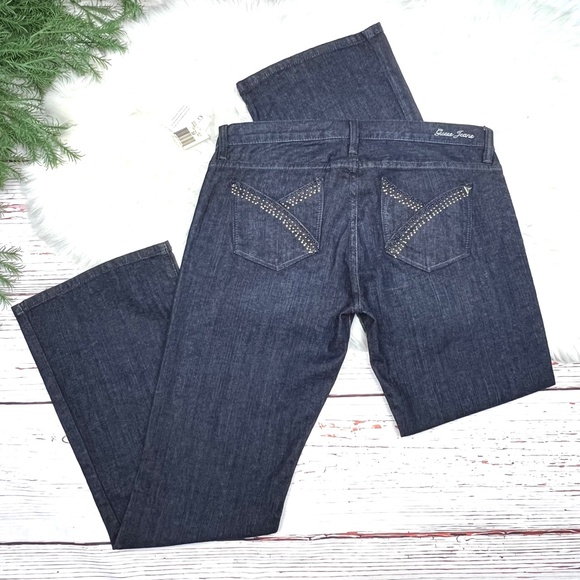 Guess Denim - NWT🤩👖 |•GUESS JEANS•| Foxy Flare Rhinestone Nightingale Jeans 32x32👖